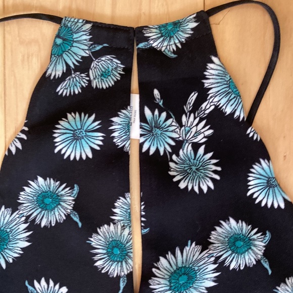 Express blouse top EUC SZ SMALL - Picture 4 of 5